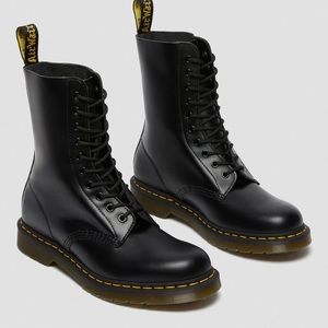 Dr Marten 1490 Smooth Leather Mid Calf Boots